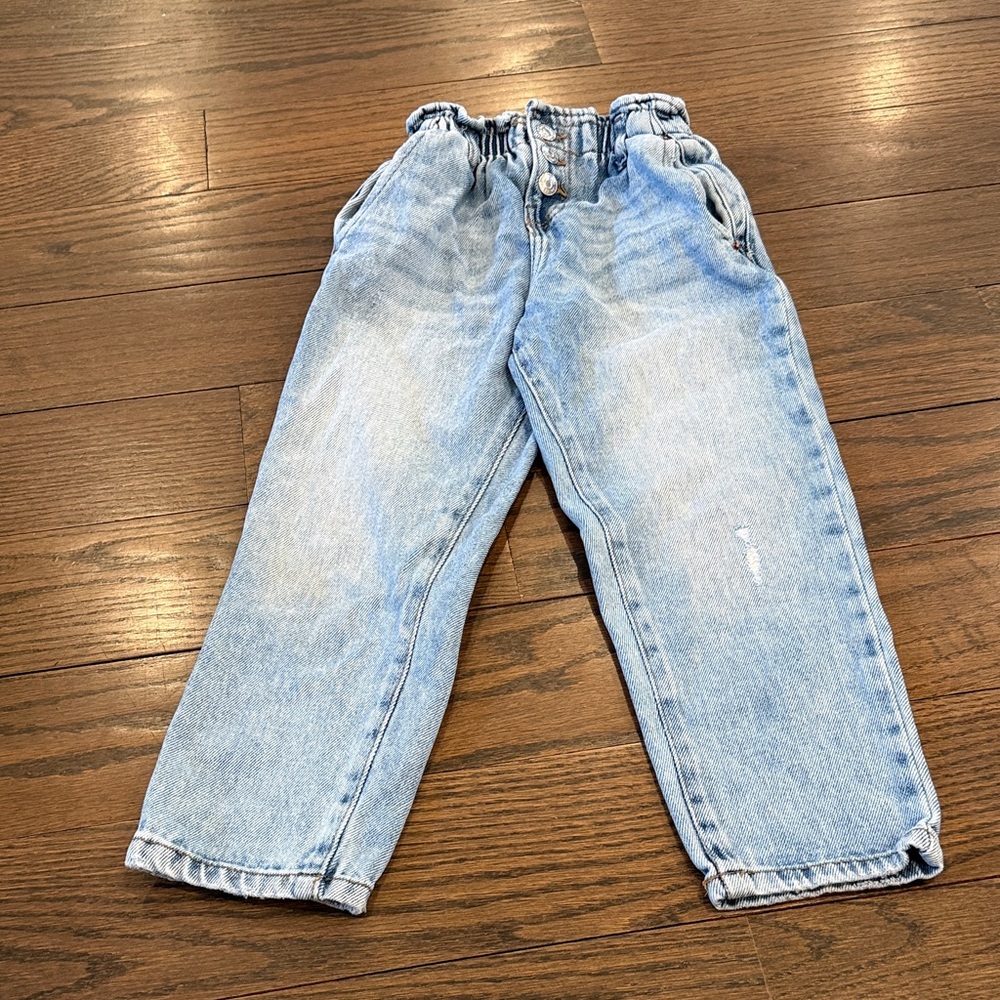 Zara girls Light Wash Kids Denim Pants paper bag style snap close
